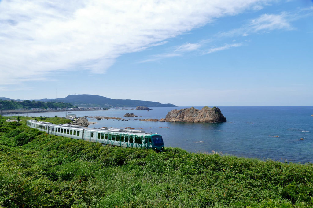 Shirakami_Furofushi_Onsen_Tohoku