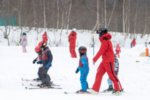 Top 4 Ski Resorts Near Tokyo for Families – Easy to Take Kids Around