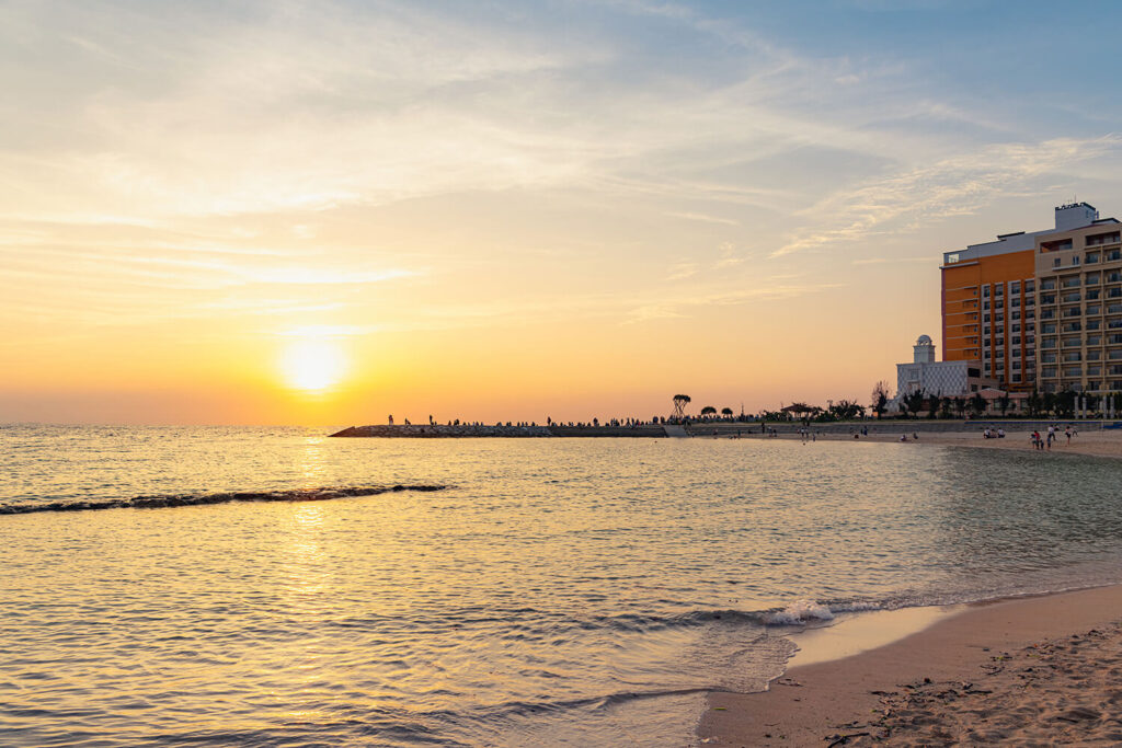 Sunset_Beach_Chatan_Okinawa